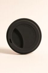 Kalpli Desenli Krem Porselen Kupa – 400 ml, Şık ve Dayanıklı Tasarım