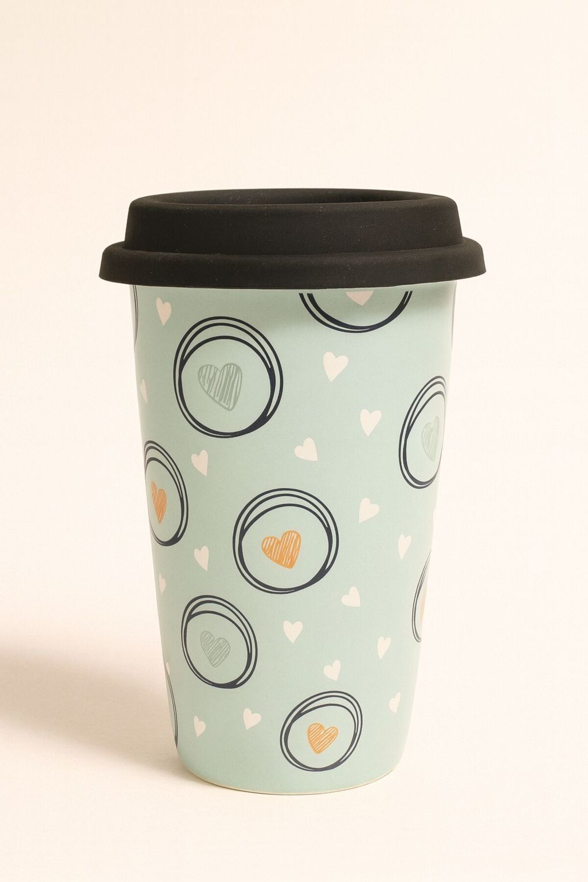 Kalpli Desenli Mint Yeşili Porselen Kupa – 400 ml, Şık ve Sağlam Tasarım